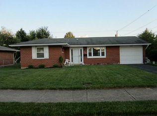 1074 Mystic Ln S, Troy, OH 45373