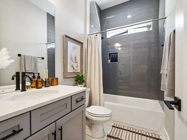223 Oceola Ave #21 — Photo 40