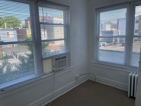 4th image of 4945 N Kedzie Ave APT 2R