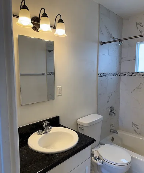 1229 N Spaulding Ave #8 — Photo 8
