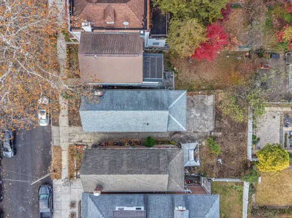 5618 Sylvan Avenue image 27 of 30