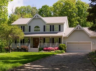 49 Mina Dr, Wappingers Falls, NY 12590