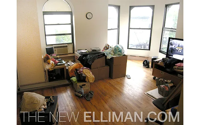 Sold by Douglas Elliman | media 6