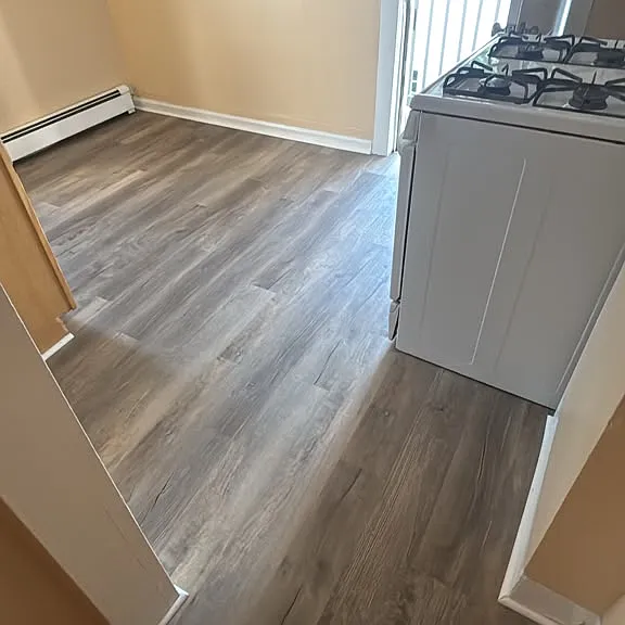 61 Otis St — Photo 3