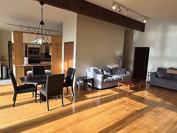 4th image of 1908 Indian Trail Dr