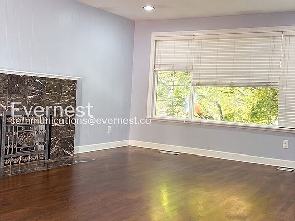 2nd image of 4907 241st St SW