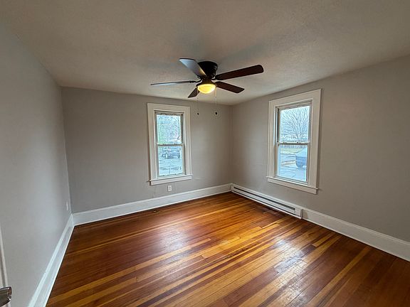 3rd image of 636 McKinstry Ave