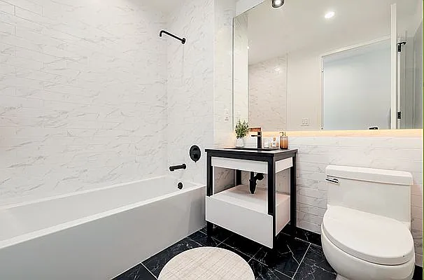 Rented by Nooklyn NYC LLC | media 71