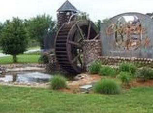 843 S Cobble Creek Blvd, Nixa, MO 65714