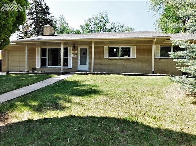 Stunning brick rancher in sought after Skyway