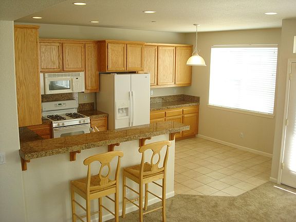 5th image of 8424 Trione Cir