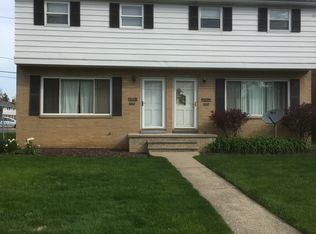 27601 Lake Shore Blvd, Euclid, OH