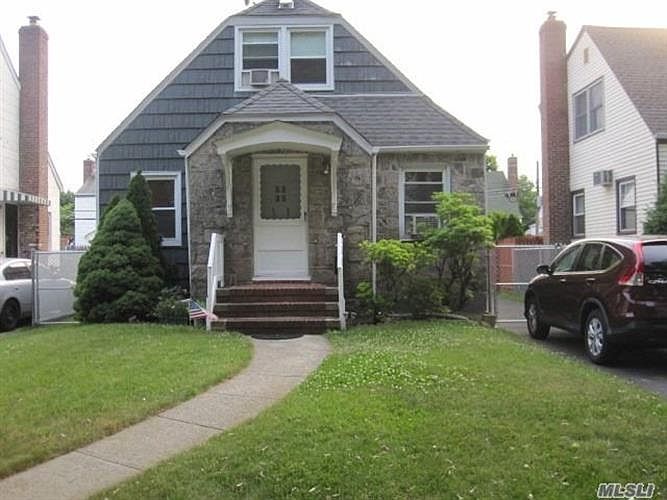 1st image of 8442 250th St