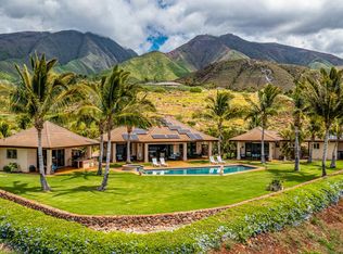 206 Kai Hele Ku St, Lahaina, HI 96761