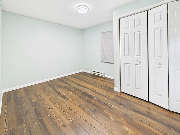 3rd image of 108 S Jefferson St