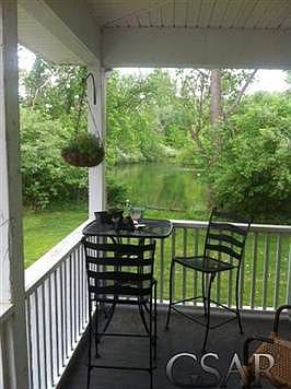 5th image of 340 E Haven Dr