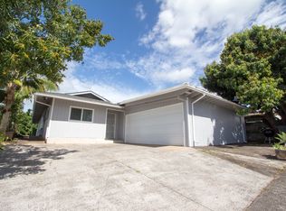 2262 Aupaka St, Pearl City, HI 96782