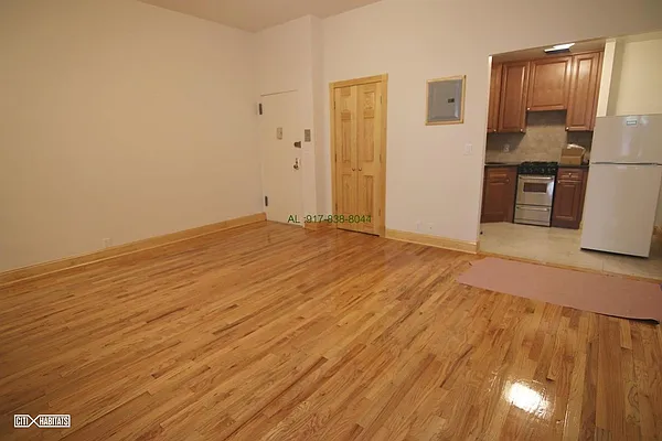 Rented by Citi Habitats | media 10