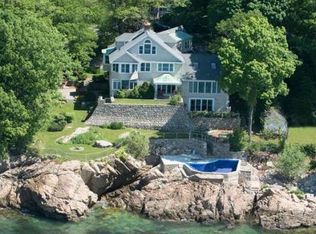 90 Puritan Ln, Swampscott, MA 01907