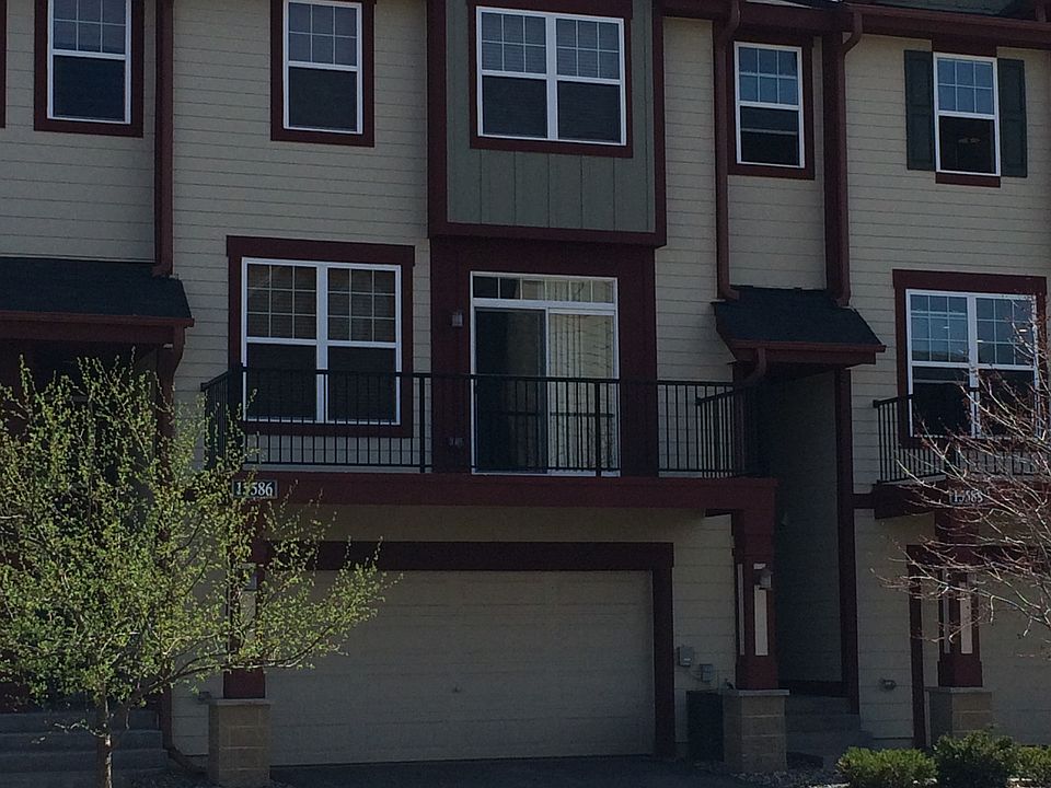 1st image of 15586 Eastbrook Ln