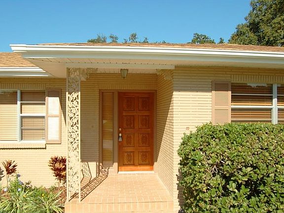 3rd image of 1204 Heidi Ln S