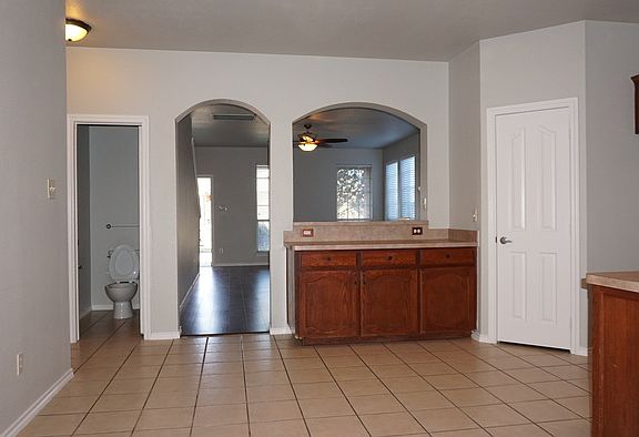 5th image of 5613 Penwell Dr
