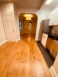 Rented by Metropolis Real Estate of Manhattan