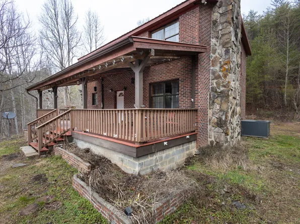 399 McJunkin Rd, Tellico Plains, TN 37385