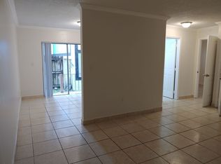658 NW 1 ST, Miami, FL 33128