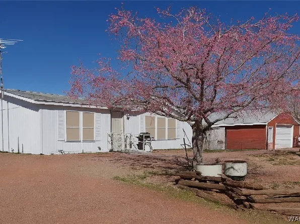 21487 N Hitching Post Dr, White Hills, AZ 86445