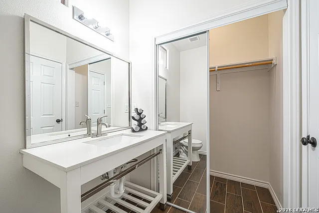233 Esmeralda Dr — Photo 21