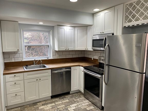 2nd image of 6309 Girard Ave