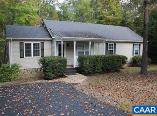 35 Hatchechubee Rd, Palmyra, VA 22963