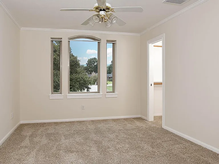 7159 Kingston Cove Ln — Photo 21