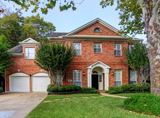 4556 Elm St, Bellaire, TX 77401