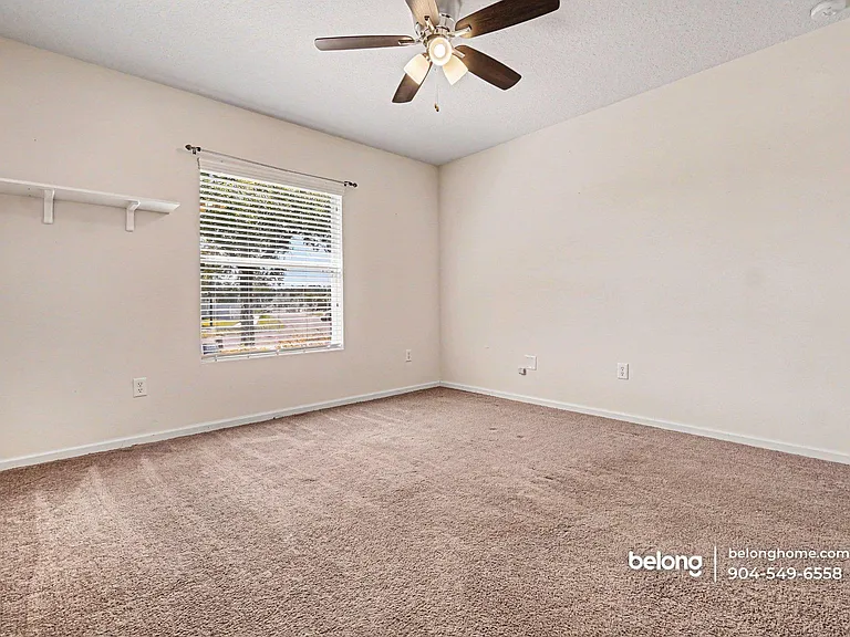 15763 Twin Creek Dr — Photo 10