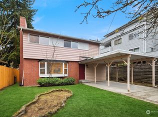 2313 NE 88th St, Seattle, WA 98115