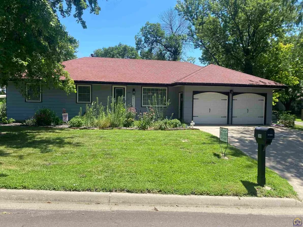 309 N 4th St, Saint Marys, KS 66536