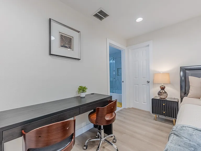 15877 Regalado St — Photo 17