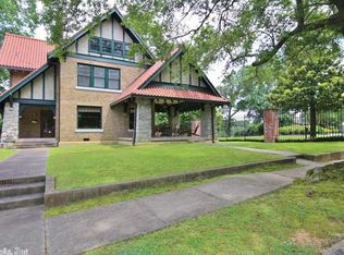 1727 Center St, Little Rock, AR 72206