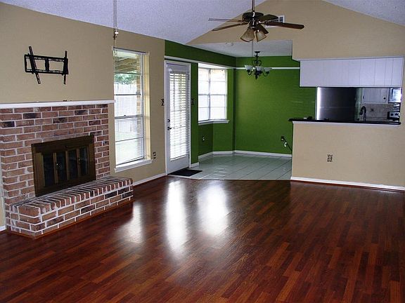 5th image of 19411 Long Lake Dr
