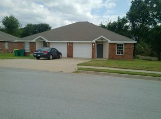 249-251 Graystone Cir #249, Centerton, AR 72719