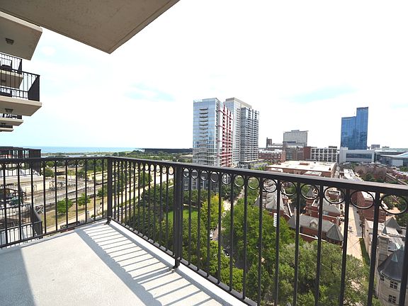2nd image of 1717 S Prairie Ave APT 1207
