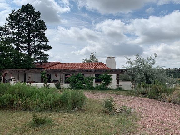 3rd image of 4405 Arapahoe Ct