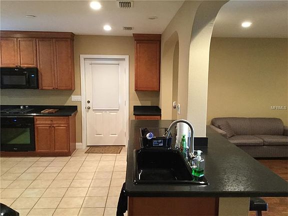 4th image of 1546 Lake Shipp Dr N