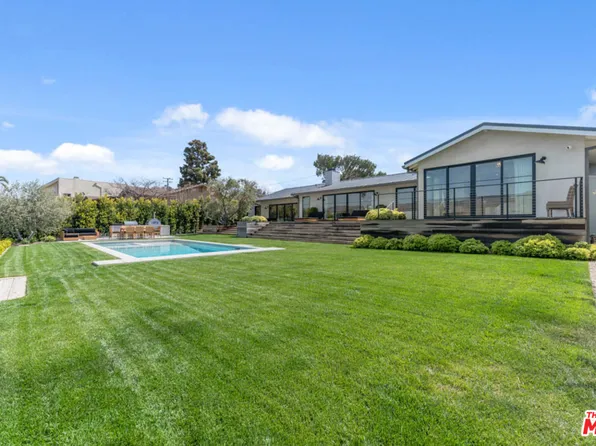 29351 Bluewater Rd, Malibu, CA 90265