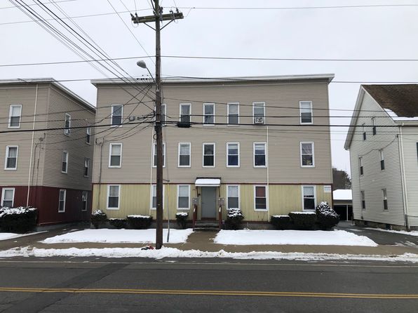 351 E School St #C302