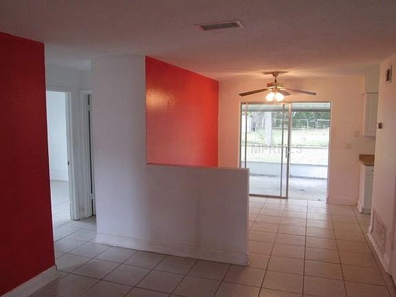 4th image of 842 Turtle Mound Dr