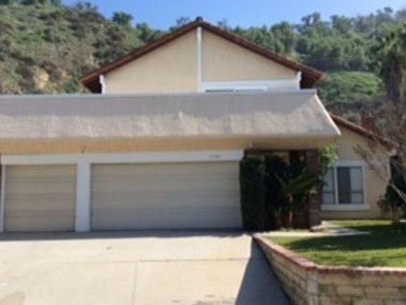 2nd image of 11941 Sierra Sky Dr