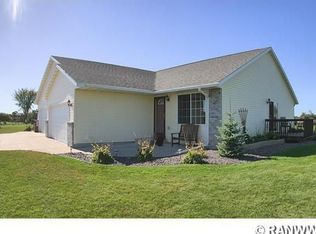 2515 Ridgewood St, Menomonie, WI 54751